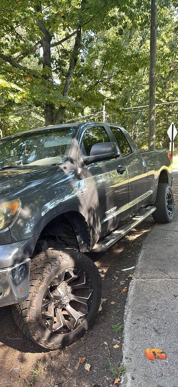 2013 Toyota Tundra Double Cab - Limited Pickup 4D 6 1\/2 ft