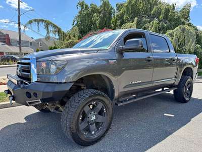 2012 Toyota Tundra Double Cab - TRD  bed 51\/2