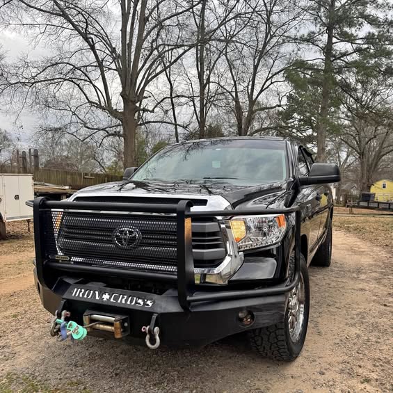 2014 Toyota Tundra CrewMax - Sr5