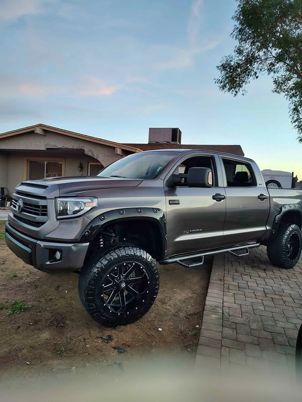 2015 Toyota Tundra - SR5 Pickup 4D 5 1\/2 ft