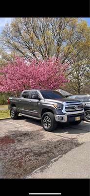 2016 Toyota Tundra CrewMax - SR5 Pickup 4D 5 1\/2 ft
