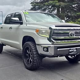 2017 Toyota Tundra 4x4 1794 (LOADED w\/a FREE WARRANTY*) \ud83d\udc4d