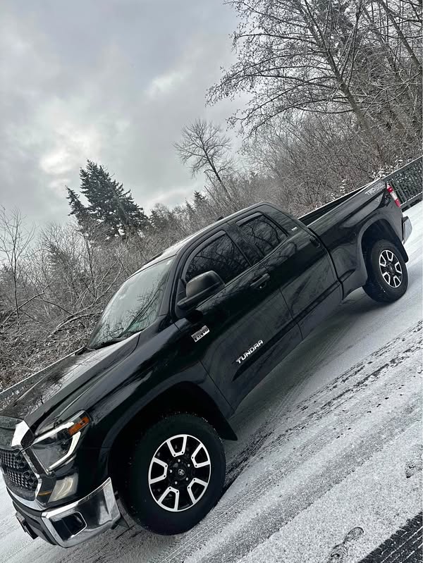 2021 Toyota Tundra Double Cab - SR5 Pickup 4D 6 1\/2 ft