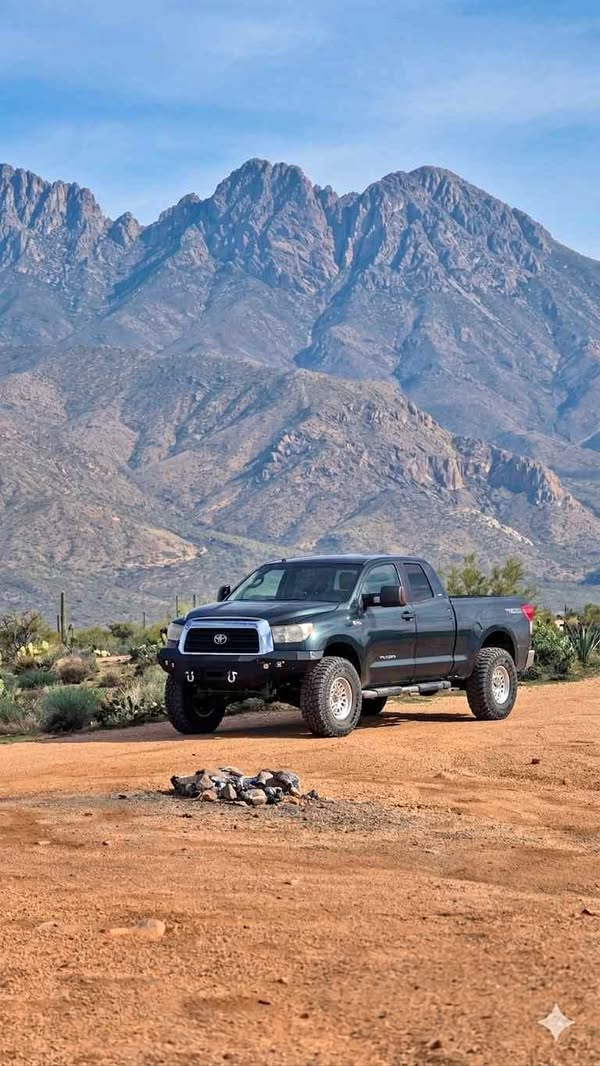 2008 Toyota Tundra Double Cab - SR5 Pickup 4D 6 1\/2 ft