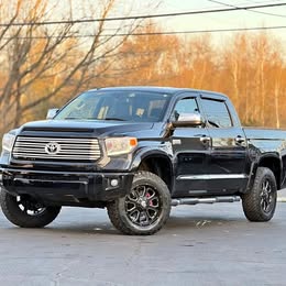 2017 Toyota Tundra CrewMax - Platinum Pickup 4D 5 1\/2 ft