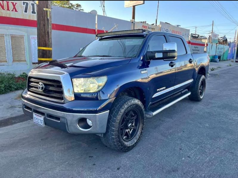 2007 Toyota Tundra CrewMax - Limited Pickup 4D 5 1\/2 ft