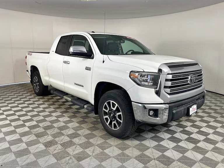 2018 Toyota Tundra Double Cab - SR5 Pickup 4D 6 1\/2 ft