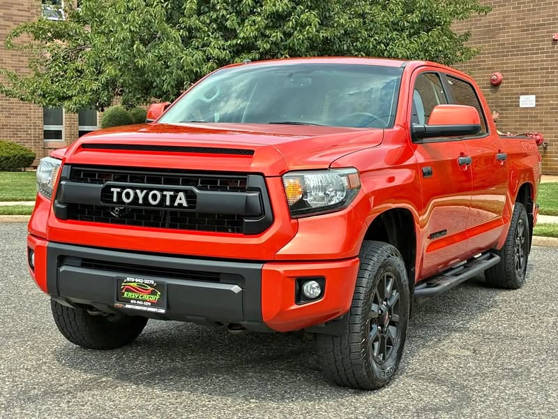 2015 Toyota Tundra CrewMax