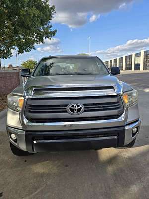 2014 Toyota Tundra Double Cab - Pickup 4D 8 ft