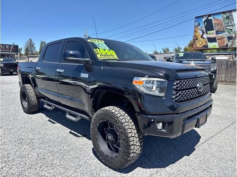 2019 Toyota Tundra CrewMax Platinum Pickup 4D 5 1\/2 ft