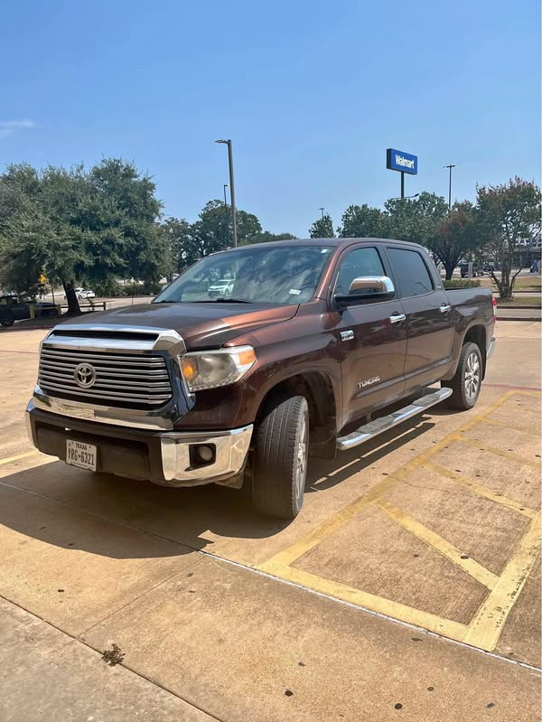 2015 Toyota Tundra CrewMax - Limited Pickup 4D 5 1\/2 ft