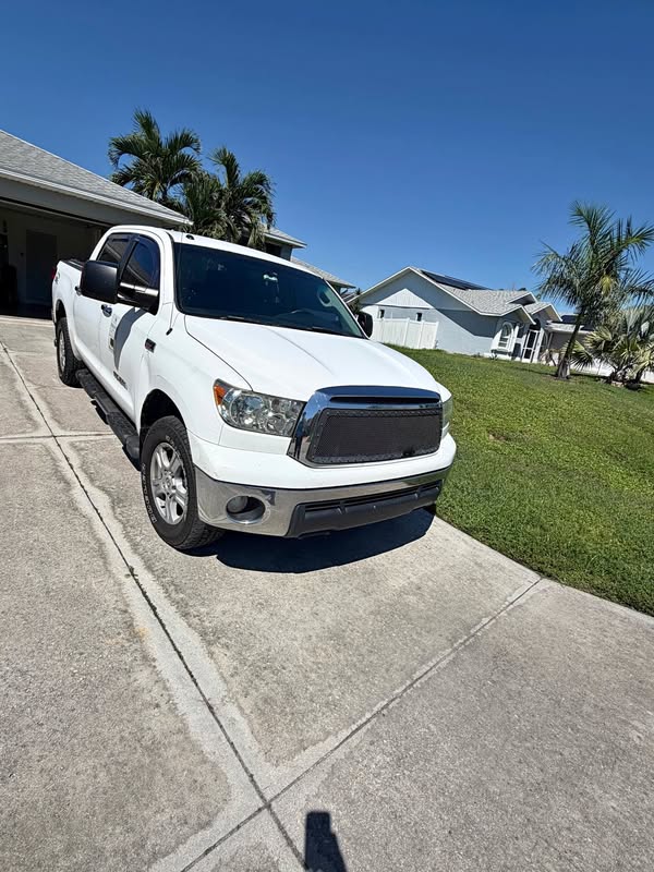 2010 Toyota Tundra Double Cab - SR5 Pickup 4D 8 ft
