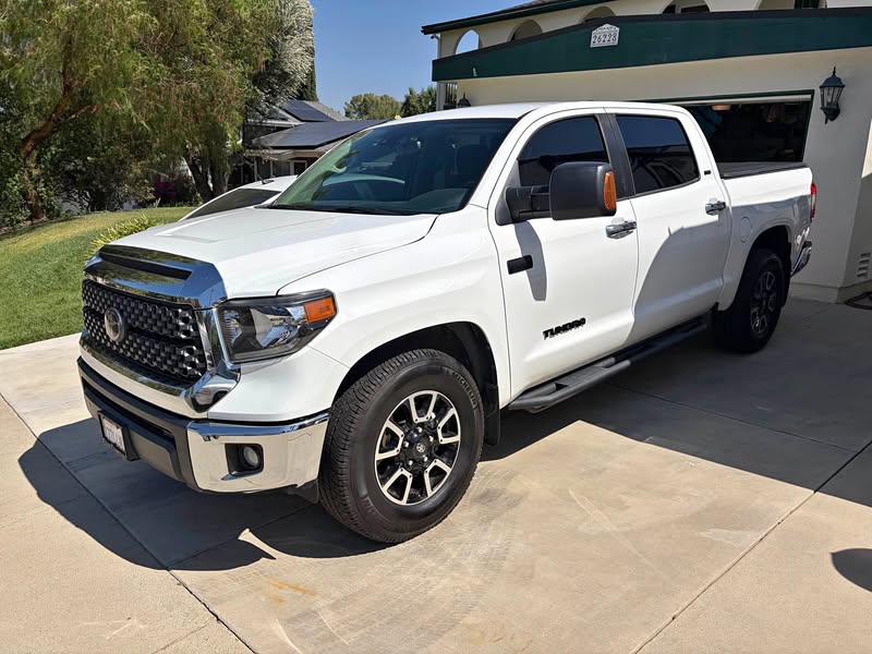2020 Toyota Tundra CrewMax - SR5 Pickup 4D 5 1\/2 ft