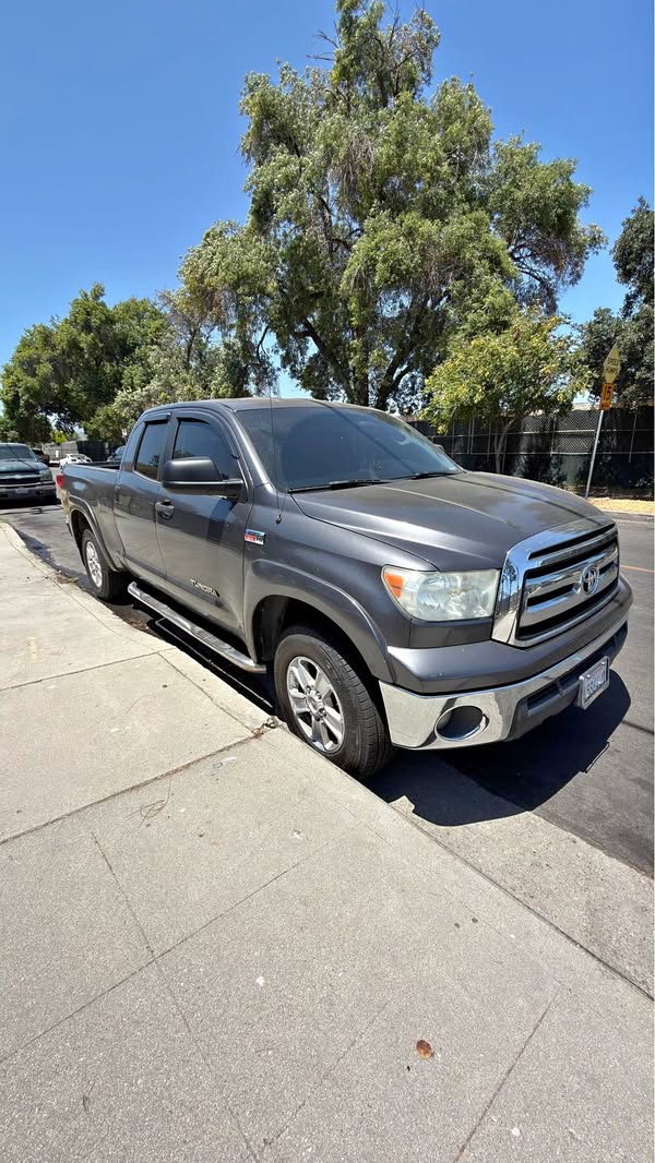 2013 Toyota Tundra - Pickup 4D 6 1\/2 ft