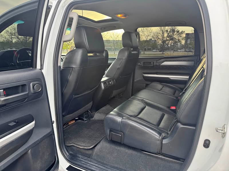 2014 Toyota Tundra CrewMax - Platinum Pickup 4D 5 1\/2 ft