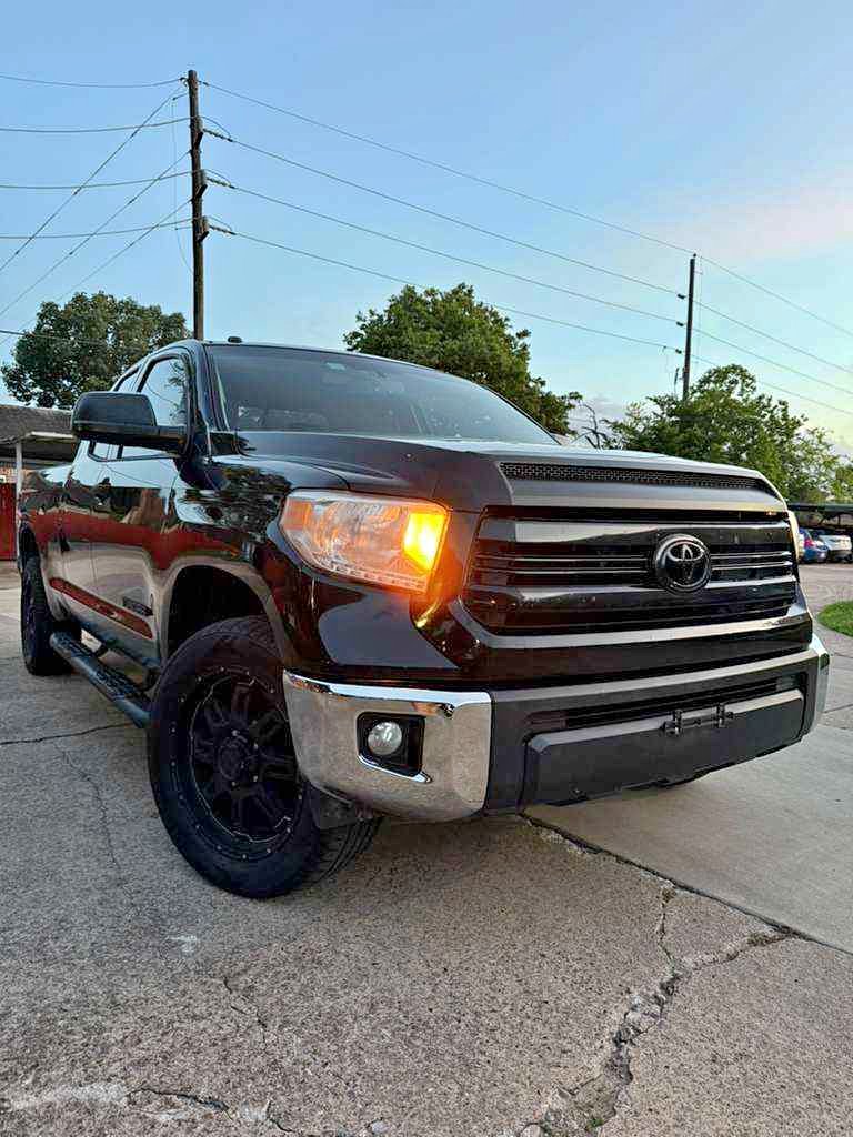 2016 Toyota Tundra - SR5 Pickup 4D 8 ft