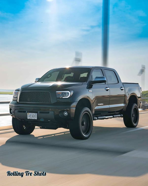 2008 Toyota Tundra CrewMax - Limited Pickup 4D 5 1\/2 ft