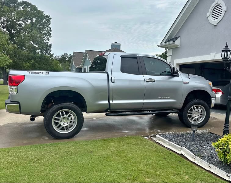 2012 Toyota Tundra Double Cab - SR5 Pickup 4D 6 1\/2 ft