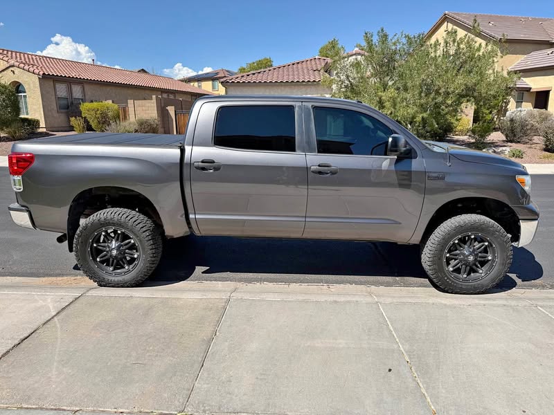 2012 Toyota Tundra CrewMax - SR5 Pickup 4D 5 1\/2 ft