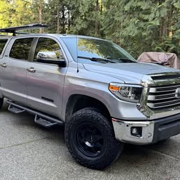 2019 Toyota Tundra - Limited Pickup 4D 5 1\/2 ft