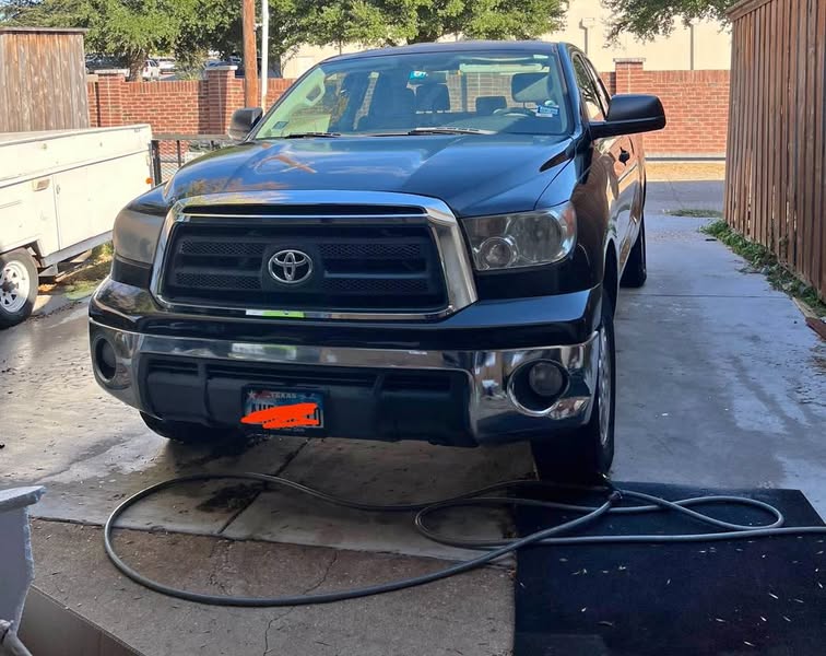 2010 Toyota Tundra Double Cab - Pickup 4D 6 1\/2 ft