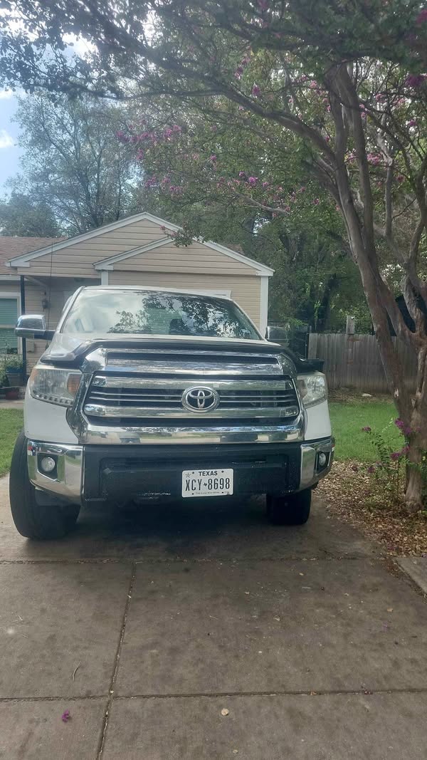 2014 Toyota Tundra - SR5 Pickup 2D 8 ft