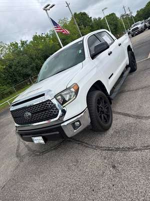 2019 Toyota Tundra CrewMax SR5 Pickup 4D 5 1\/2 ft
