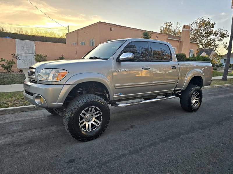 2007 Toyota Tundra CrewMax - SR5 Pickup 4D 5 1\/2 ft