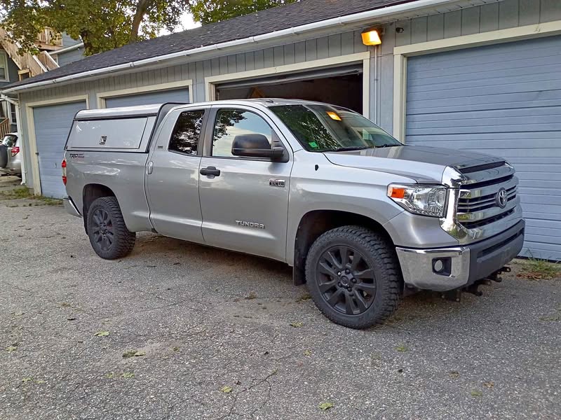 2014 Toyota Tundra Double Cab - SR5 Pickup 4D 6 1\/2 ft