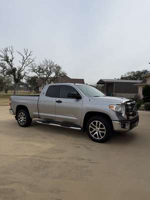 2016 Toyota Tundra DOUBLE CAB SR