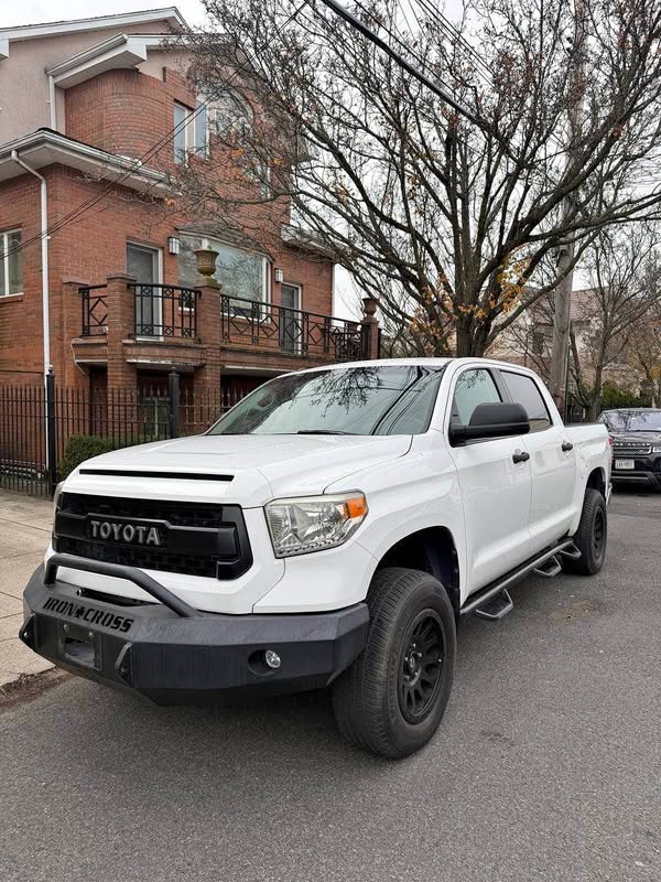 2016 Toyota Tundra CrewMax