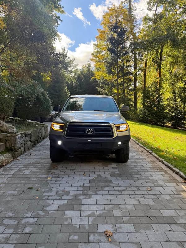 2010 Toyota Tundra Double Cab - SR5 Pickup 4D 6 1\/2 ft