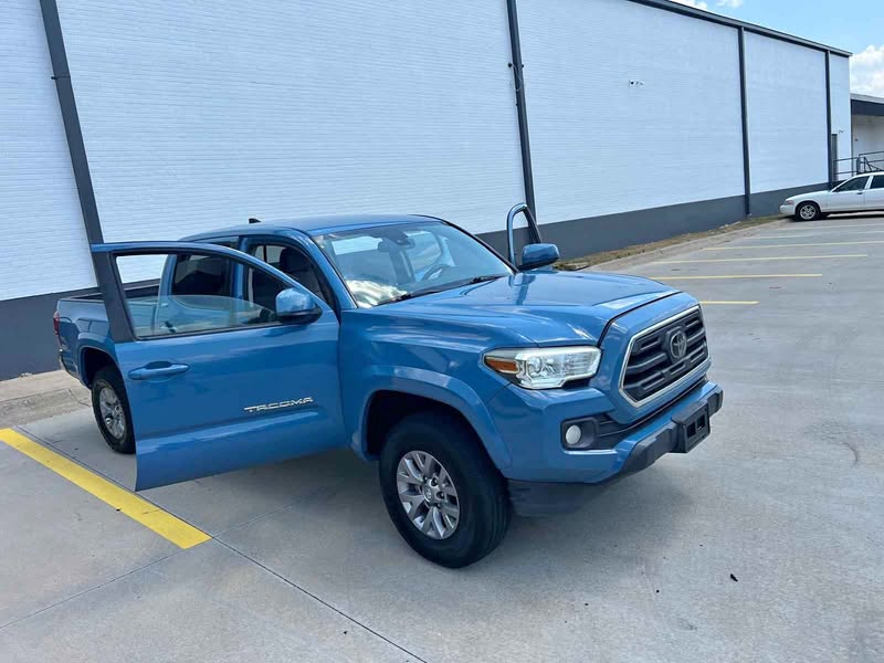 2019 Toyota Tundra Double Cab - SR5 Pickup 4D 6 1\/2 ft