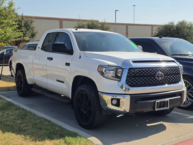 2018 Toyota Tundra Double Cab - Pickup 4D 6 1\/2 ft