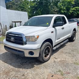 2010 Toyota Tundra 4WD Truck