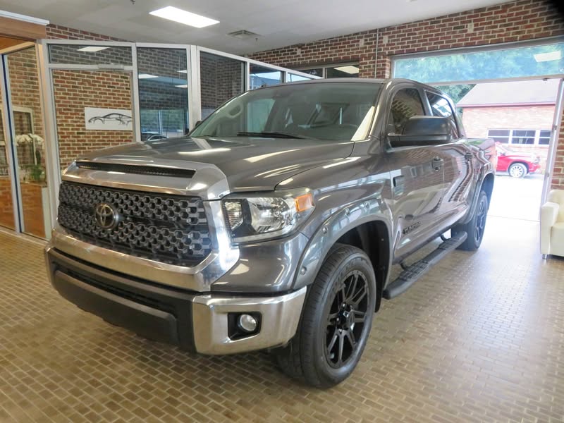 2019 Toyota tundra crewmax 4x4