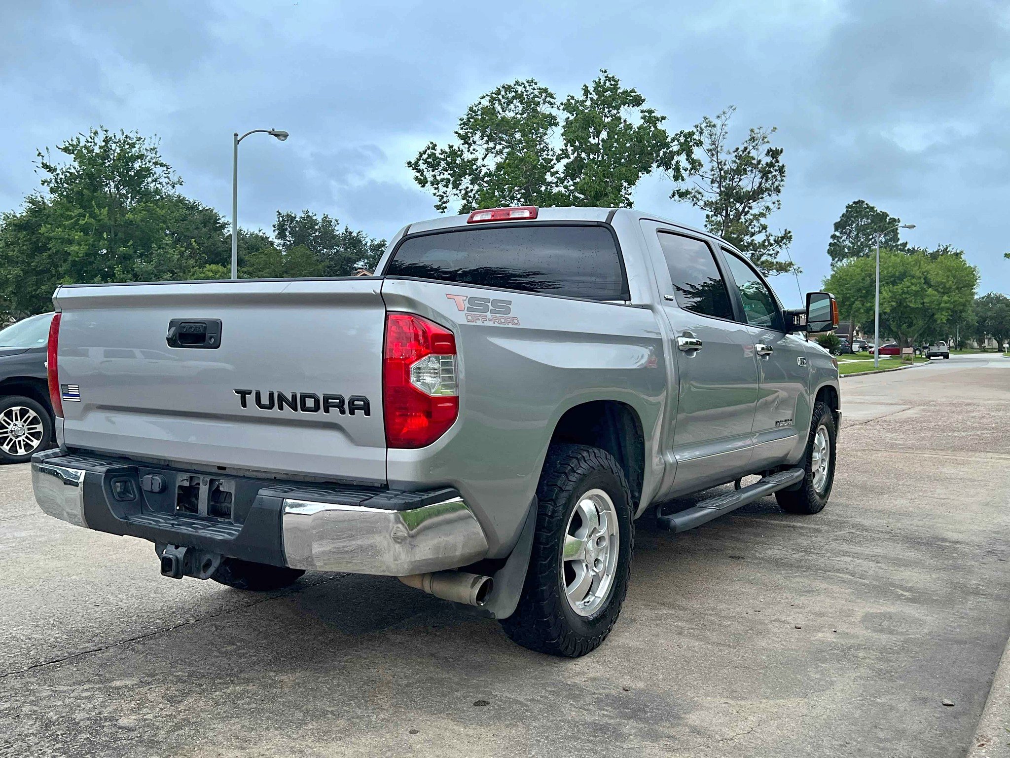 2016 Toyota Tundra Double Cab - Nofaya nada