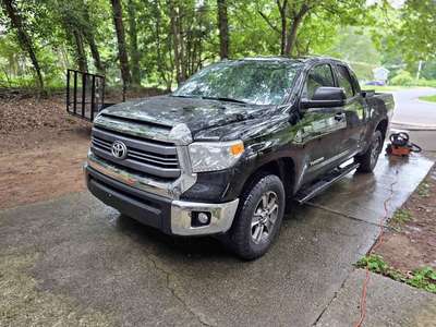 2015 Toyota Tundra Double Cab - SR5 Pickup 4D 8 ft