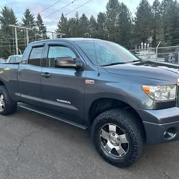 2008 Toyota Tundra SR5 TRD Off Road Double Cab 5.7L 4WD \/ Clean title \/ Clean carfax report