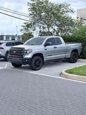 2020 Toyota Tundra - SR5 Double Cab