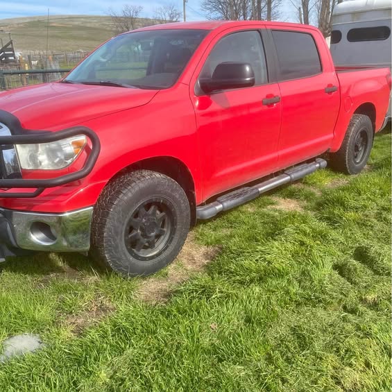2008 Toyota Tundra CrewMax - Pickup 4D 5 1\/2 ft