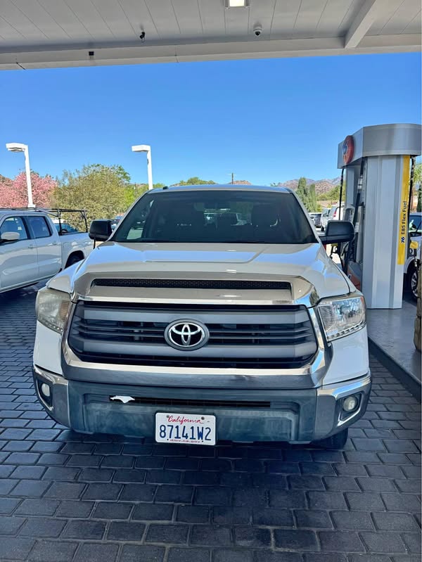 2016 Toyota Tundra - Pickup 4D 5 1\/2 ft