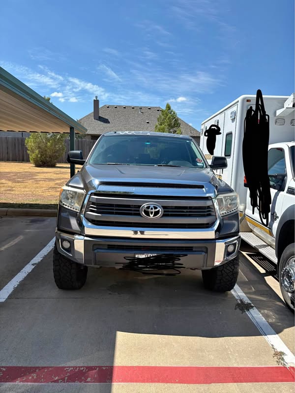 2015 Toyota Tundra Double Cab - SR5 Pickup 4D 6 1\/2 ft