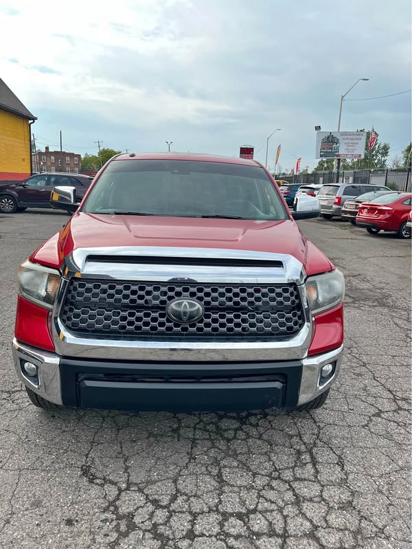 2018 Toyota Tundra Double Cab - SR5 Pickup 4D 6 1\/2 ft
