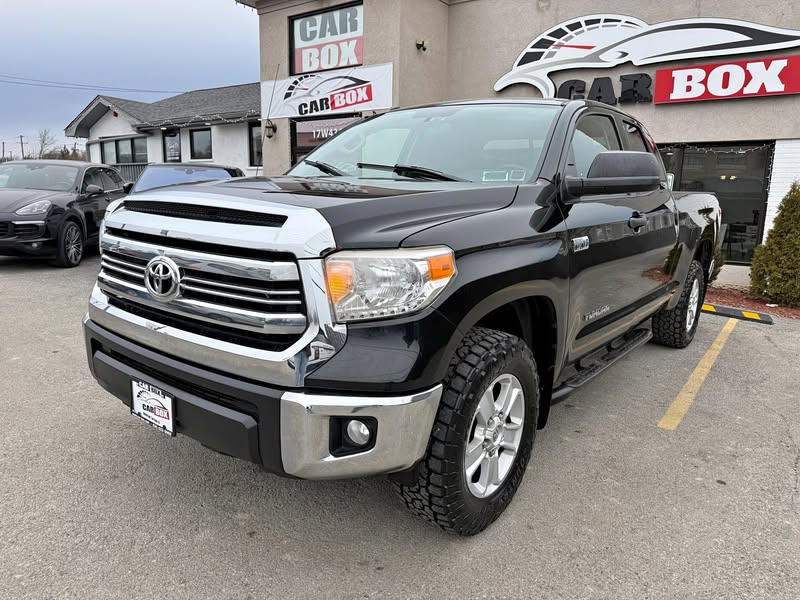 2017 Toyota tundra double cab sr5 pickup