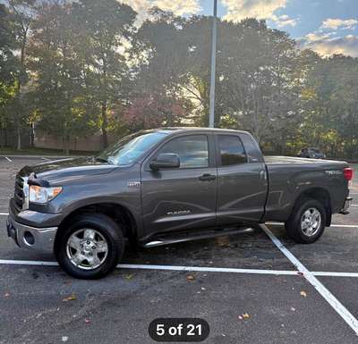 2011 Toyota Tundra Double Cab - SR5 Pickup 4D 6 1\/2 ft