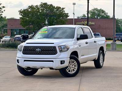 2019 Toyota Tundra CrewMax - SR5 Pickup 4D 5 1\/2 ft