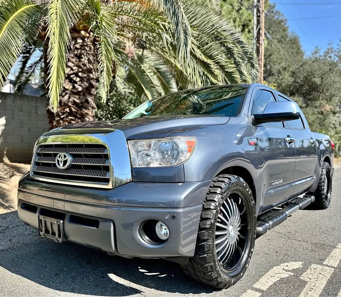 2008 Toyota Tundra Limited Crewcab