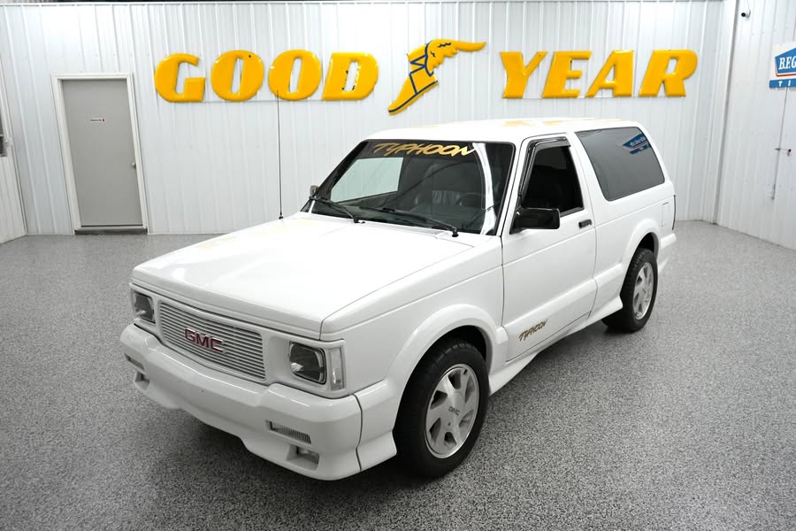 1993 GMC Typhoon