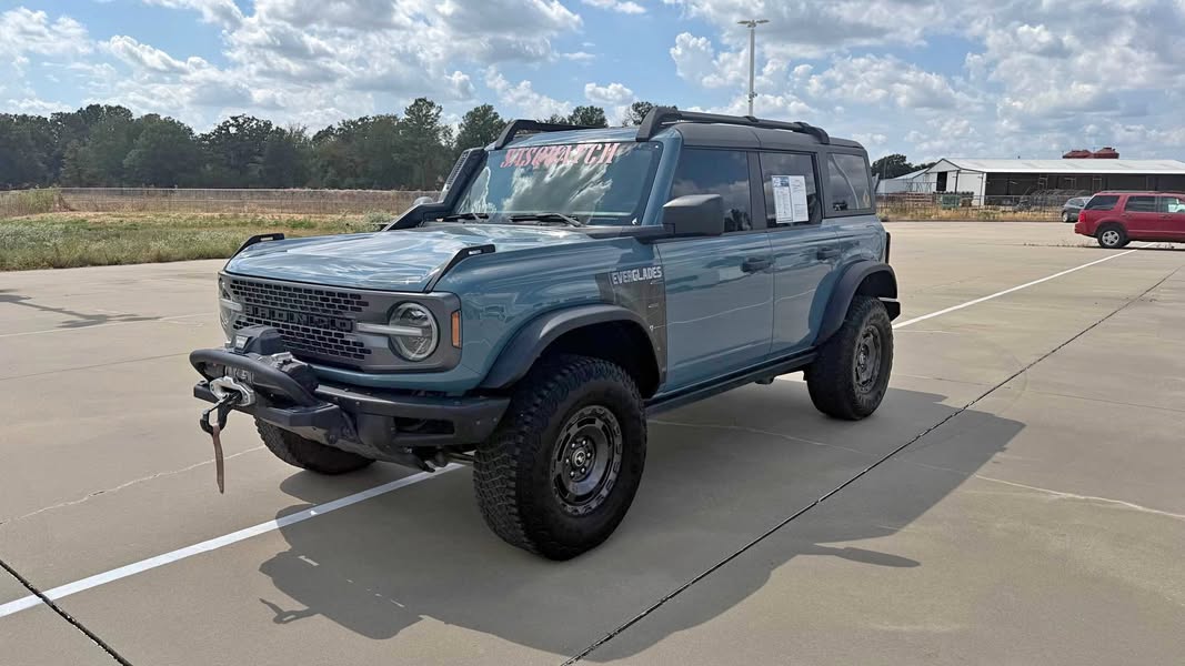 2022 Ford Bronco - Everglades Sport Utility 4D
